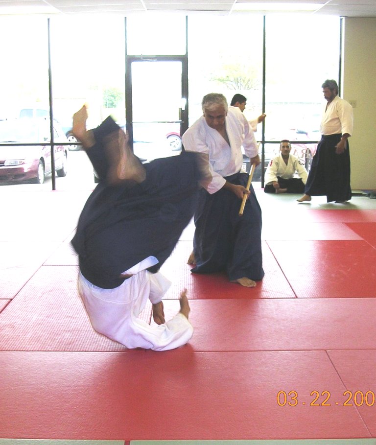 Dr. Aiki executing kokyunage from a jo attack